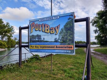 Port Bay Channel Sign