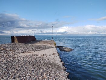 channel and sign